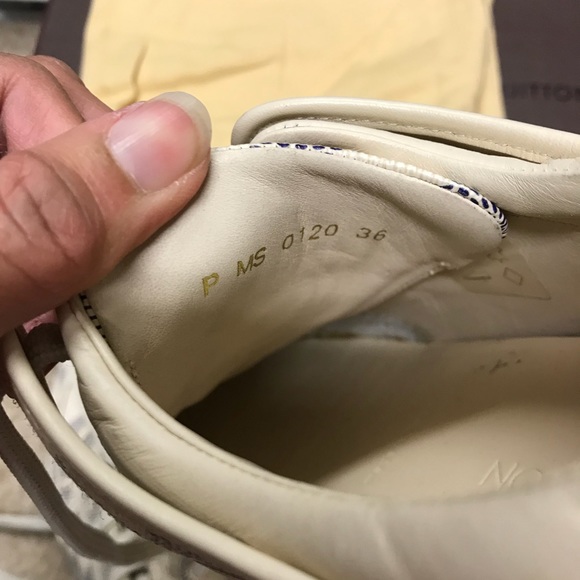 💯 Authentic Louis Vuitton Azur sneakers - Picture 4 of 8